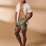 Shorts de baño lisos de secado rápido en caqui