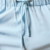 Shorts de baño lisos de secado rápido en azul claro