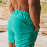 Shorts de baño lisos de secado rápido en Aqua